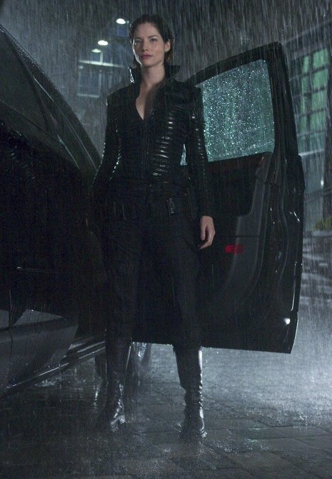 Sienna Guillory - Resident Evil: Apokalipsa - Z filmu
