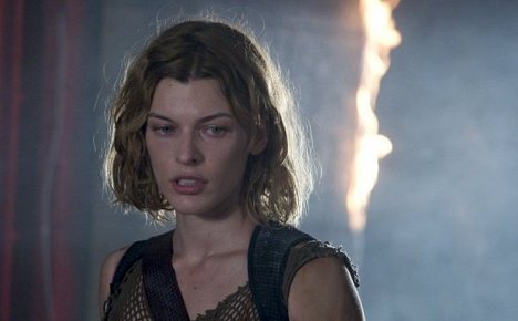 Milla Jovovich - Resident Evil: Apokalipsa - Z filmu