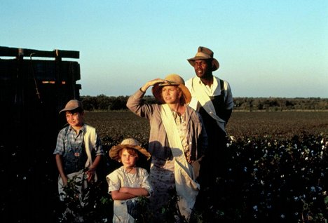 Yankton Hatten, Gennie James, Danny Glover, Sally Field - En un lugar del corazón - De la película