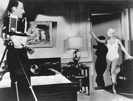 Richard Coogan, Mamie Van Doren - Vice Raid - Z filmu