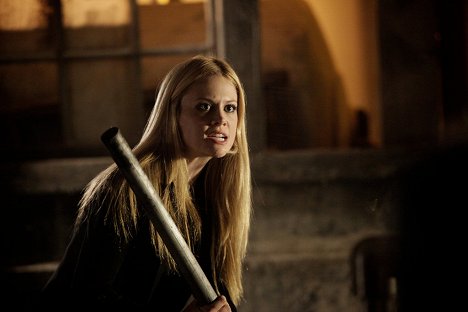 Claire Coffee - Grimm - BeeWare - Photos