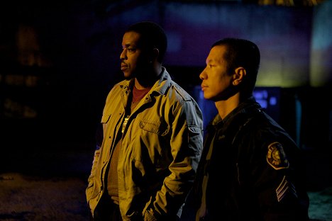 Russell Hornsby, Reggie Lee - Grimm - Danse Macabre - Photos