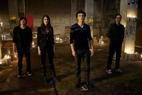 Chase Offerle, Amelia Rose Blaire, Will Cuddy - Grimm - Danse Macabre - Photos