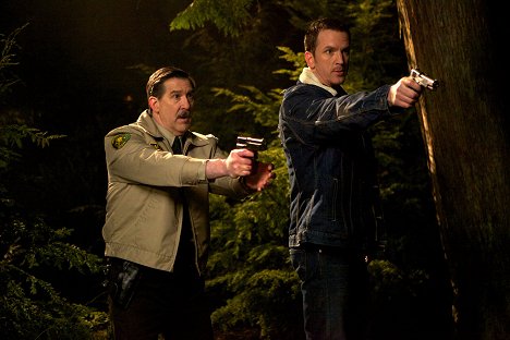 Tim Blough, Josh Randall - Grimm - The Thing with Feathers - Photos