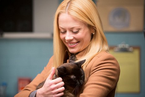 Claire Coffee - Grimm - Woman in Black - Photos