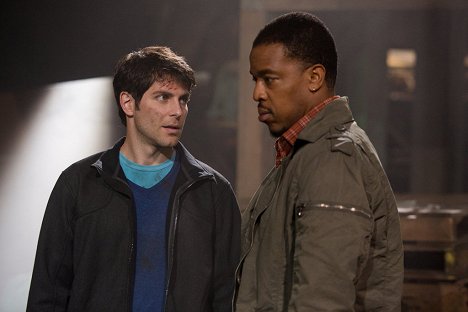 David Giuntoli, Russell Hornsby - Grimm - The Kiss - Photos