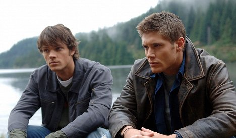 Jared Padalecki, Jensen Ackles - Supernatural - Dead in the Water - Van film