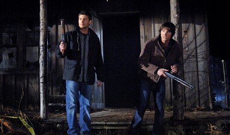 Jensen Ackles, Jared Padalecki - Supernatural - Hell House - Van film