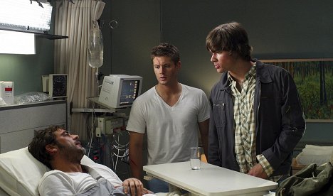 Jeffrey Dean Morgan, Jensen Ackles, Jared Padalecki - Supernatural - Während ich starb - Filmfotos