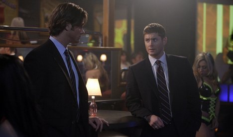 Jared Padalecki, Jensen Ackles - Supernatural - Sex and Violence - Photos