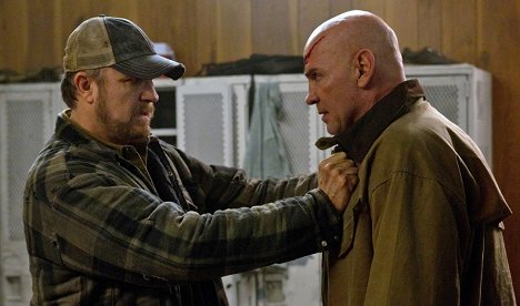 Jim Beaver, Mitch Pileggi - Supernatural - And Then There Were None - Photos