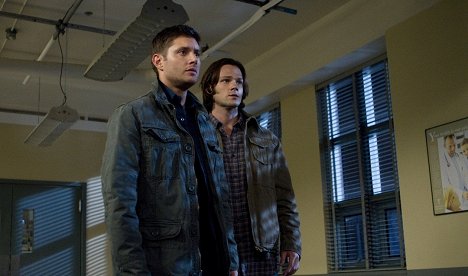 Jensen Ackles, Jared Padalecki - Supernatural - Death's Door - Photos
