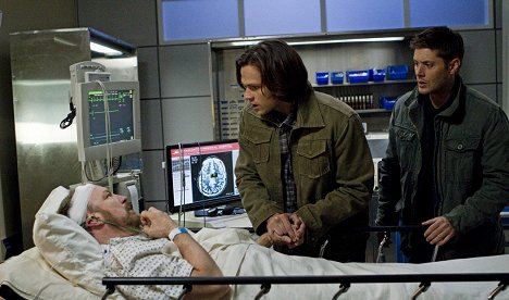 Jim Beaver, Jared Padalecki, Jensen Ackles - Supernatural - Death's Door - Kuvat elokuvasta