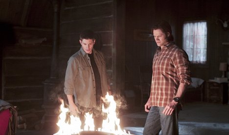 Jensen Ackles, Jared Padalecki - Supernatural - Blutvergießen - Filmfotos