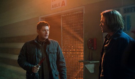Jensen Ackles, Jared Padalecki - Supernatural - Der Verrat - Filmfotos