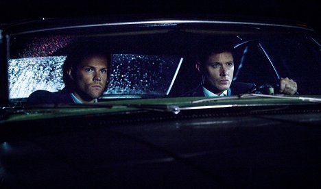 Jared Padalecki, Jensen Ackles - Supernatural - Der Tod ist nur der Anfang - Filmfotos
