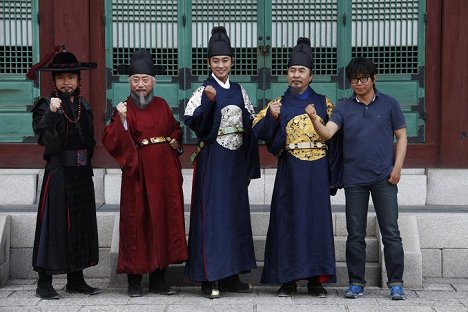 Won-hee Lim, Hee-bong Byeon, Ji-hoon Joo, Yeong-gyoo Park, Gyoo-seong Jang - Naneun wangyirosoyida - Z natáčení