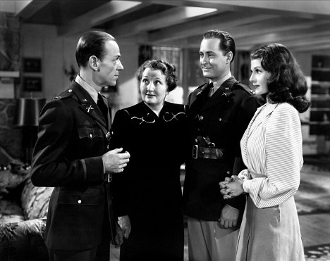Fred Astaire, Ann Shoemaker, John Hubbard, Rita Hayworth - Desde aquel beso - De la película