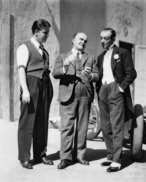 George Stevens, Victor Moore, Fred Astaire - De danskoning - Van de set