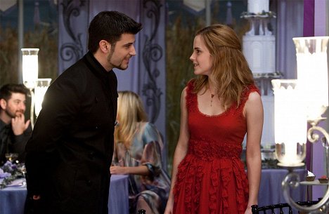 Stanislav Ianevski, Emma Watson - Harry Potter and the Deathly Hallows: Part 1 - Photos