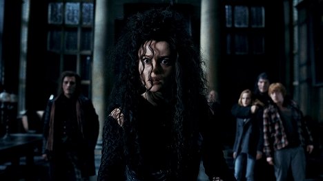 Nick Moran, Helena Bonham Carter, Emma Watson, Dave Legeno, Rupert Grint - Harry Potter y las Reliquias de la Muerte: Parte I - De la película