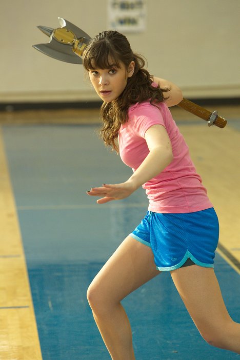 Hailee Steinfeld - Barely Lethal - Photos