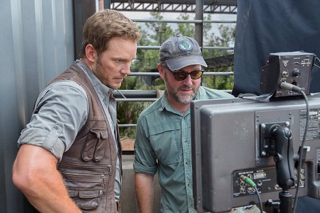 Chris Pratt, Colin Trevorrow - Jurassic World - Van de set