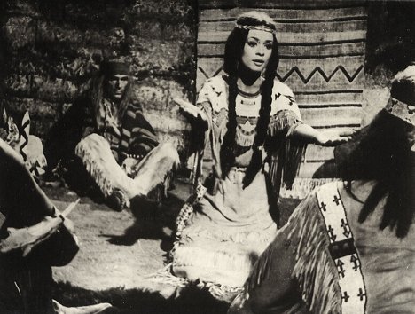 Marie Versini - La Révolte des indiens apaches - Film