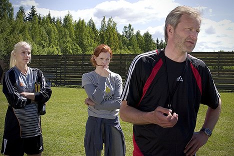 Laura Malmivaara, Minna Haapkylä, Taneli Mäkelä - FC Venuše - Z filmu
