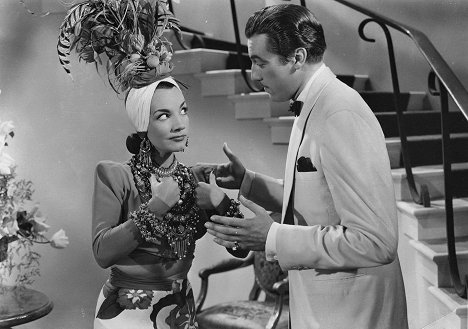 Carmen Miranda, Cesar Romero - Week-End in Havana - Film