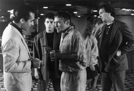 Robert Downey Jr., Dennis Hopper, Danny Aiello - Katujen Casanova - Kuvat elokuvasta
