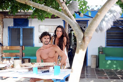 Iván Sánchez, Kate del Castillo - Königin des Südens - Werbefoto