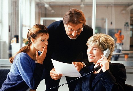 Suzan Anbeh, Götz George, Gudrun Landgrebe - Verliebte Diebe - Van film