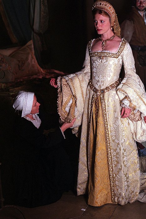 Emilia Fox - Henry VIII - Photos
