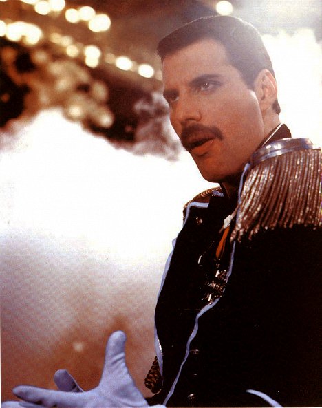 Freddie Mercury - Freddie Mercury: Living on My Own - Kuvat elokuvasta