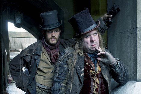 Tom Hardy, Timothy Spall - Oliver Twist - Filmfotos