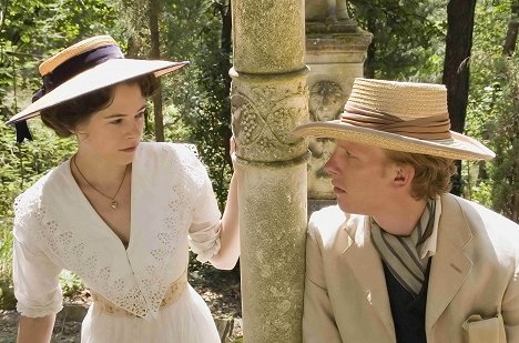 Elaine Cassidy, Laurence Fox - A Room with a View - Z filmu