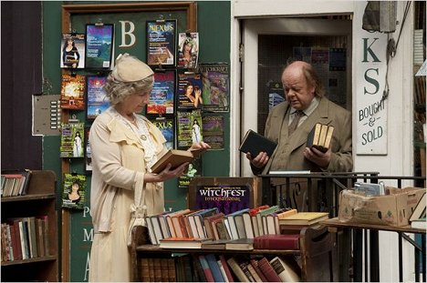 Gemma Jones, Roger Ashton-Griffiths - You Will Meet a Tall Dark Stranger - Photos