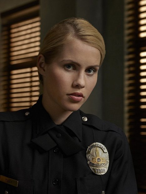 Claire Holt - Era Wodnika - Promo