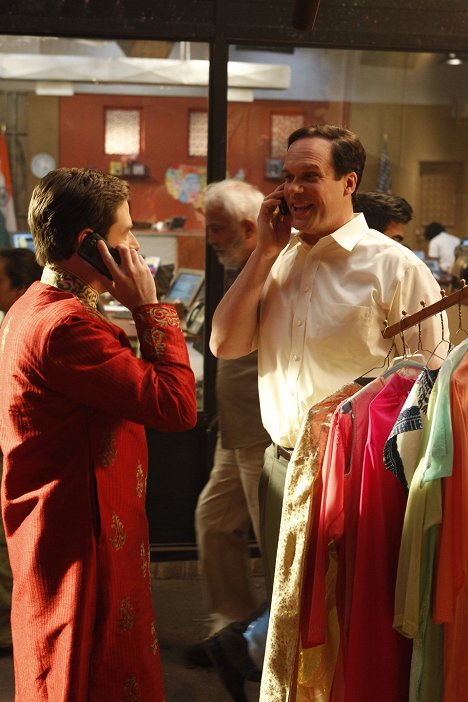 Diedrich Bader - Outsourced - Rajiv Ties the Baraat: Part 1 - Photos