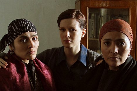Nargis Abdullaeva, Karolina Gruszka, Lola Eltoeva - Ivan syn Amira - Making of