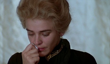 Ewa Fröling - Fanny and Alexander - Photos