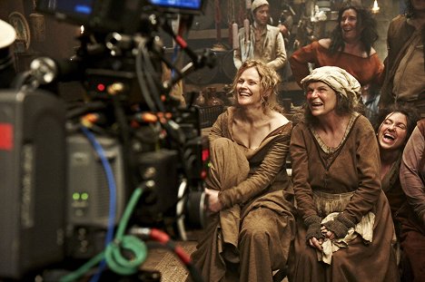 Maxine Peake, Julie Walters - The Hollow Crown - Henry IV, Part 1 - Making of