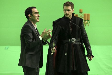 Patrick Fischler, Josh Dallas - Once Upon a Time - Operation Mongoose: Part 1 - Making of