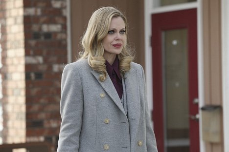 Kristin Bauer van Straten - Once Upon a Time - Mother - Photos