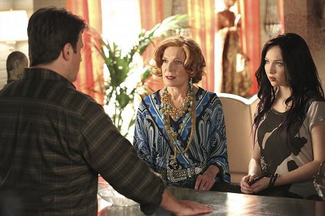 Susan Sullivan, Molly C. Quinn - Castle - Jossittelua - Kuvat elokuvasta