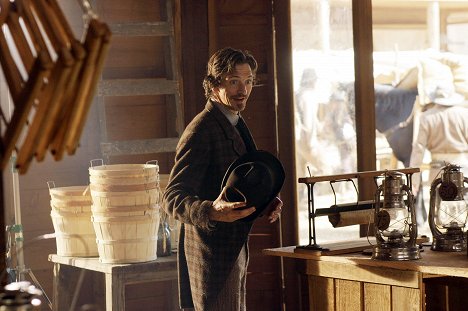 John Hawkes - Deadwood - Bullock Returns to the Camp - Z filmu