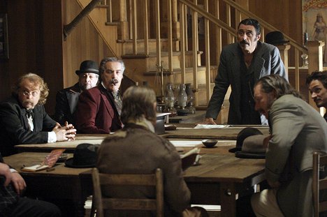 W. Earl Brown, Powers Boothe, Ian McShane - Deadwood - No Other Sons or Daughters - Photos