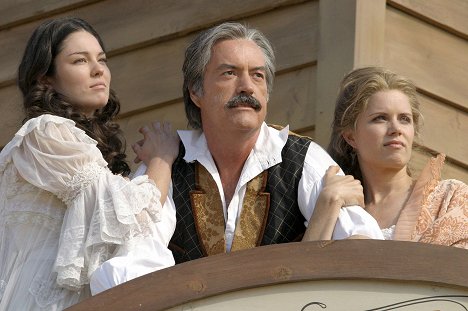 Powers Boothe, Kim Dickens - Deadwood - A Lie Agreed Upon: Part I - Photos