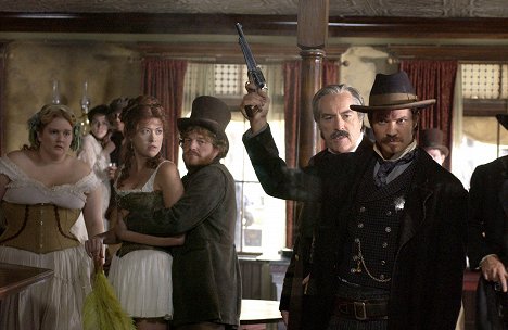 Powers Boothe, Timothy Olyphant - Deadwood - Complications - Photos